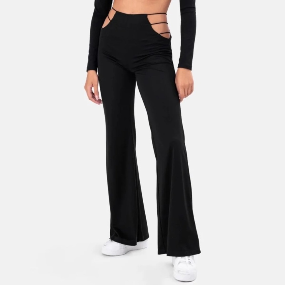 Adika hip cutout pants